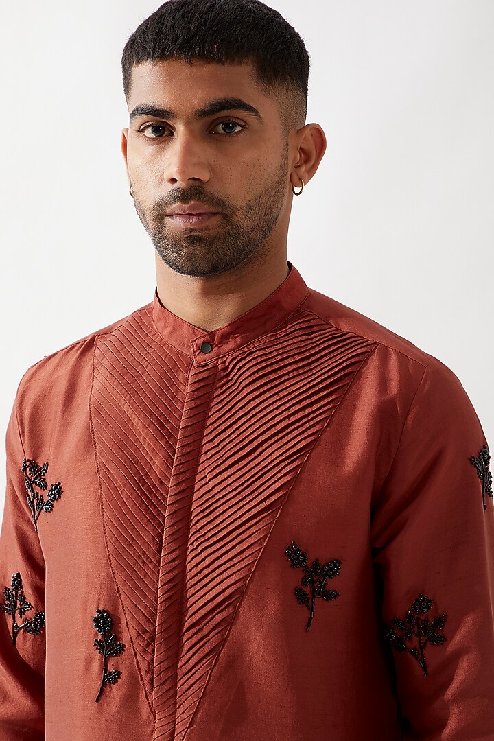 Maroon Dupion Silk Cutdana Work Kurta Set by Son Of A Noble SNOB Men at Pernia's Pop Up Shop