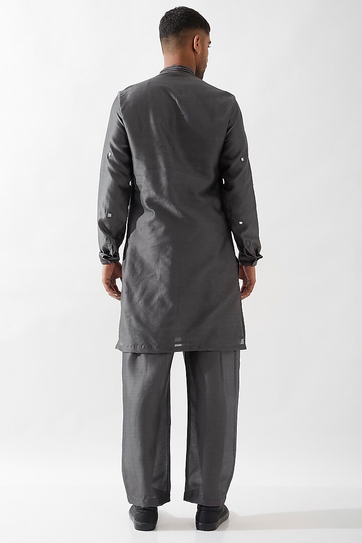 Black Chanderi Silk Mirror Work Kurta Set by Son Of A Noble SNOB Men at Pernia's Pop Up Shop