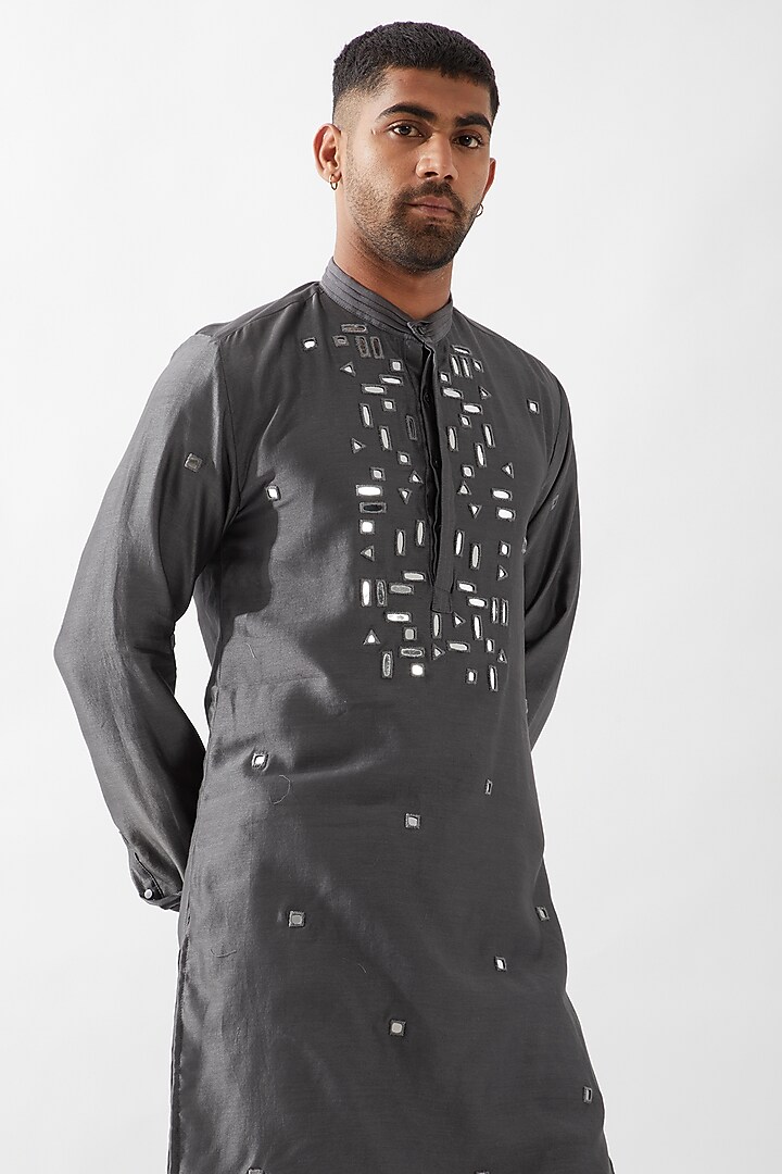 Black Chanderi Silk Mirror Work Kurta Set by Son Of A Noble SNOB Men at Pernia's Pop Up Shop