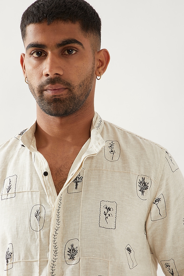 Ivory Linen Printed Kurta Set by Son Of A Noble SNOB Men at Pernia's Pop Up Shop