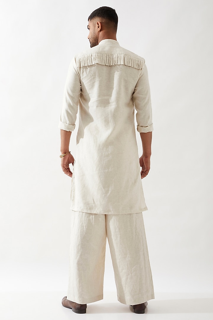 Ivory Linen Textured Kurta Set by Son Of A Noble SNOB Men at Pernia's Pop Up Shop