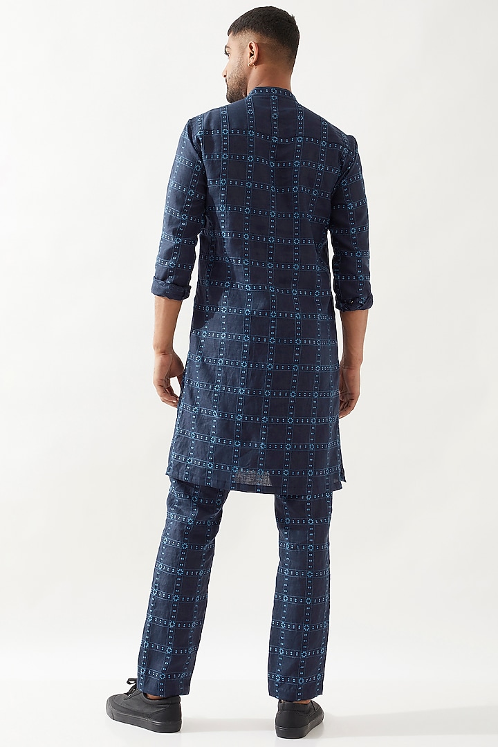 Navy Linen Printed Kurta Set by Son Of A Noble SNOB Men at Pernia's Pop Up Shop