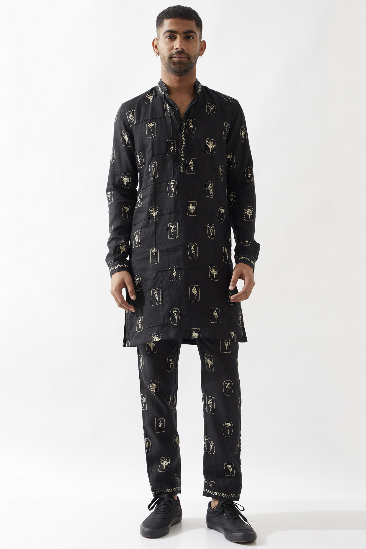 Black Linen Printed Kurta Set by Son Of A Noble SNOB Men