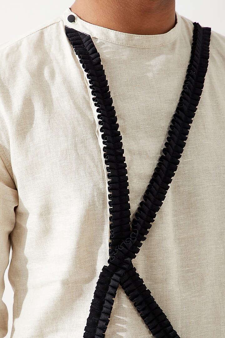 Ivory Linen Caterpillar Textured Kurta Set by Son Of A Noble SNOB Men at Pernia's Pop Up Shop