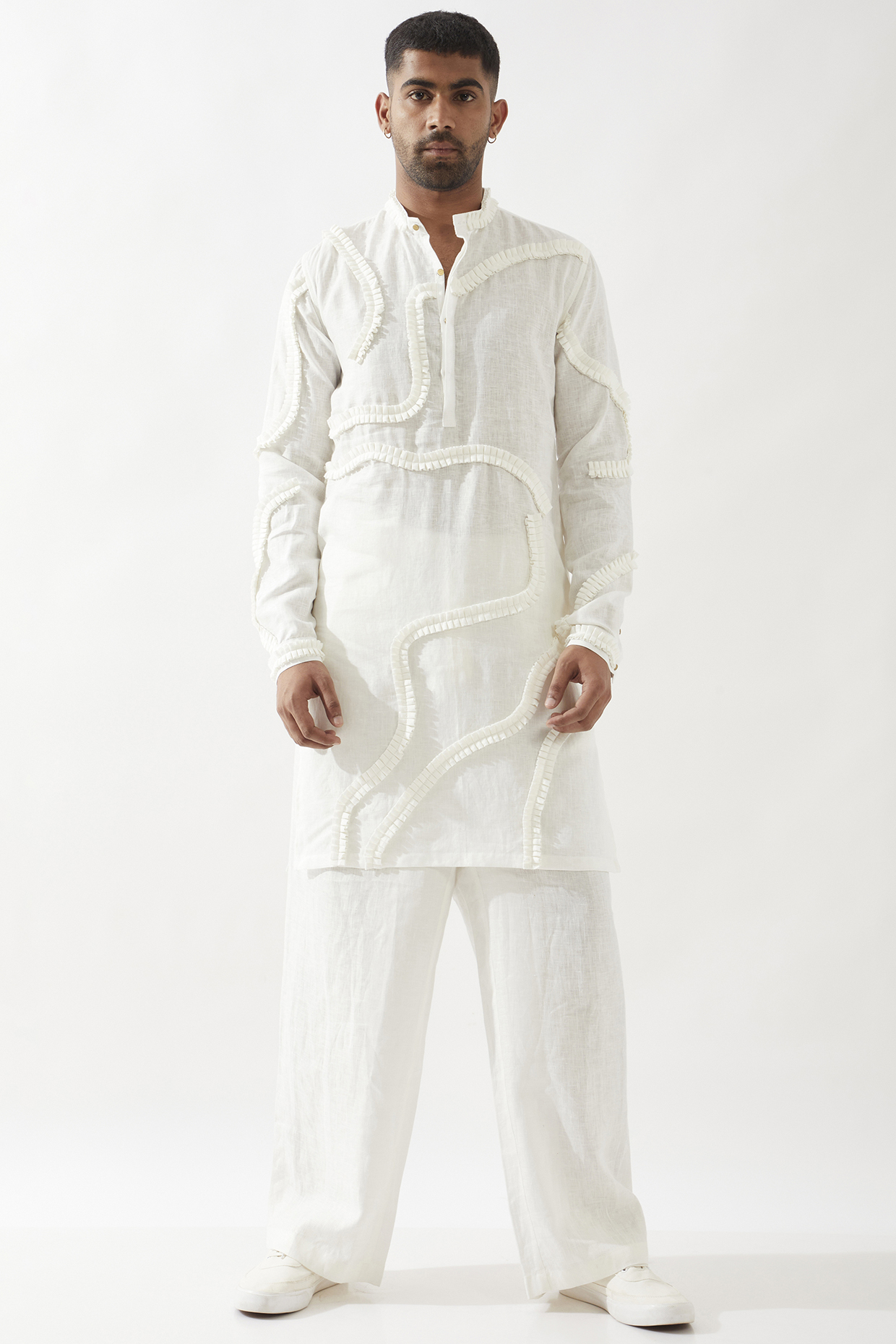 White Linen Caterpillar Texture Kurta by Son Of A Noble SNOB Men
