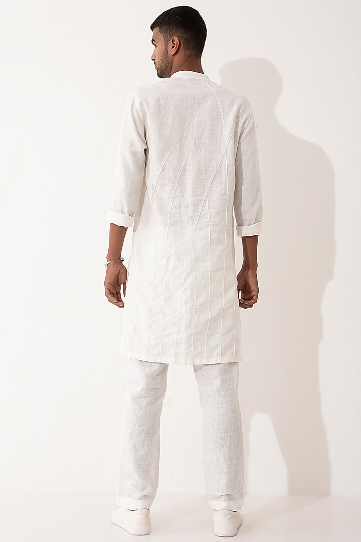 White Linen Printed Kurta Set by Son Of A Noble SNOB Men at Pernia's Pop Up Shop