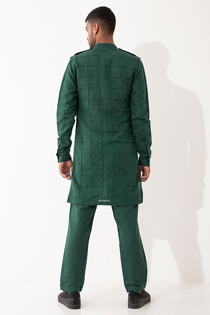 Green Linen Solid Kurta Set by Son Of A Noble SNOB Men at Pernia's Pop Up Shop