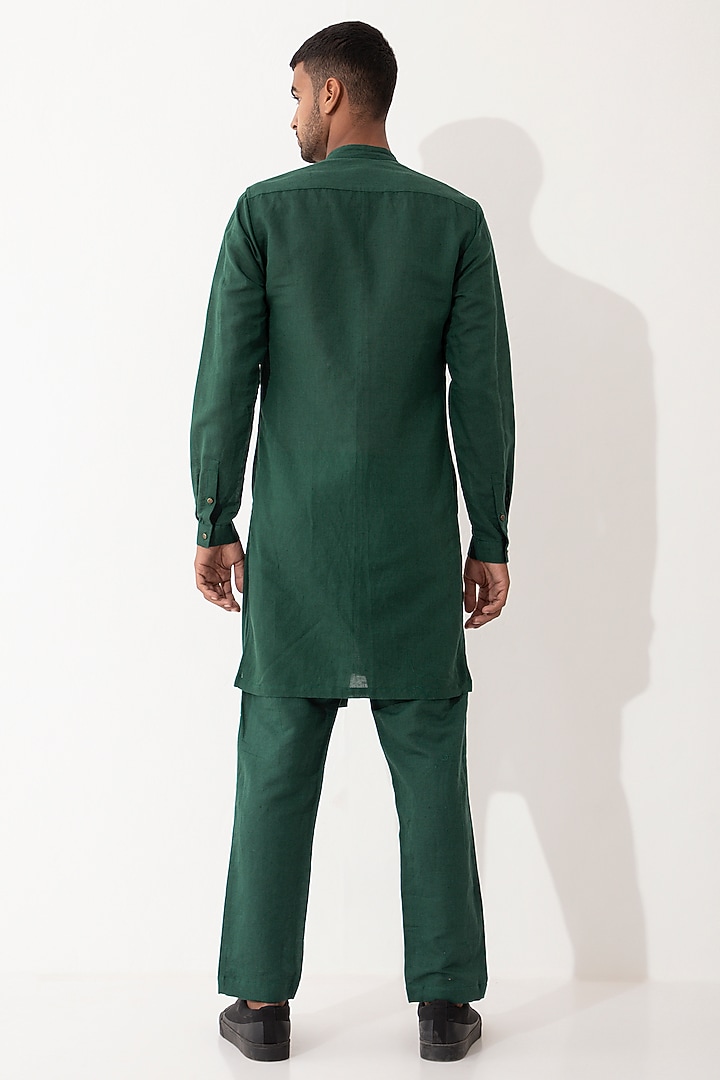 Green Linen Solid Kurta Set by Son Of A Noble SNOB Men at Pernia's Pop Up Shop