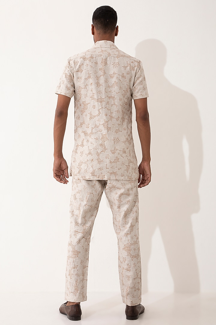 Ivory Linen Printed Co-Ord Set by Son Of A Noble SNOB Men at Pernia's Pop Up Shop