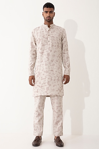 Ivory Linen Printed Kurta Set by Son Of A Noble SNOB Men