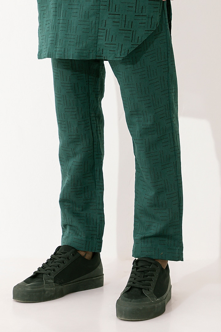 Green Linen Printed Kurta Set by Son Of A Noble SNOB Men at Pernia's Pop Up Shop