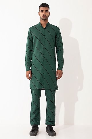 Green Linen Printed Kurta Set by Son Of A Noble SNOB Men