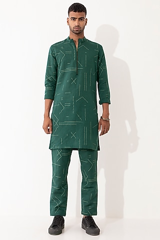 Green Linen Printed Kurta Set by Son Of A Noble SNOB Men