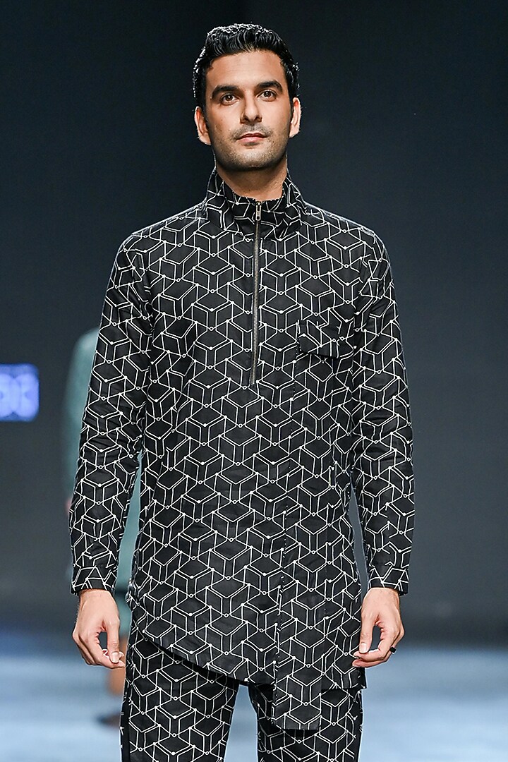 Black Linen Printed Co-Ord Set by Son Of A Noble SNOB Men at Pernia's Pop Up Shop