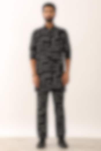 Black Linen Printed Co-Ord Set by Son Of A Noble SNOB Men at Pernia's Pop Up Shop