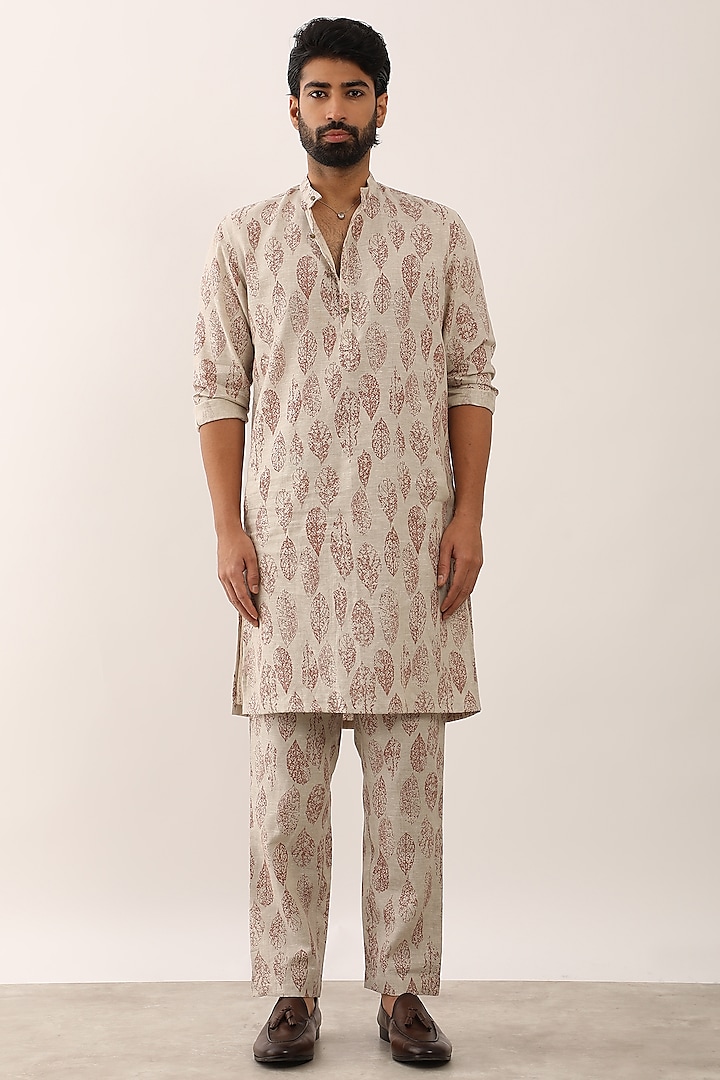 Ivory Linen Printed Kurta Set by Son Of A Noble SNOB Men at Pernia's Pop Up Shop