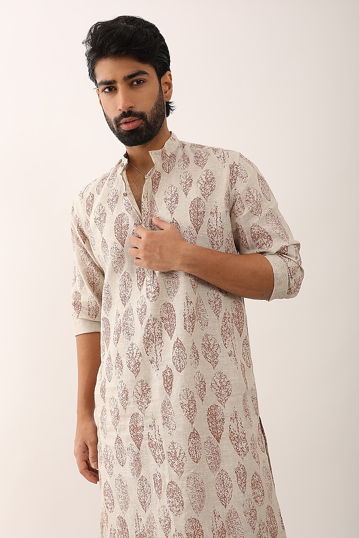 Ivory Linen Printed Kurta Set by Son Of A Noble SNOB Men at Pernia's Pop Up Shop