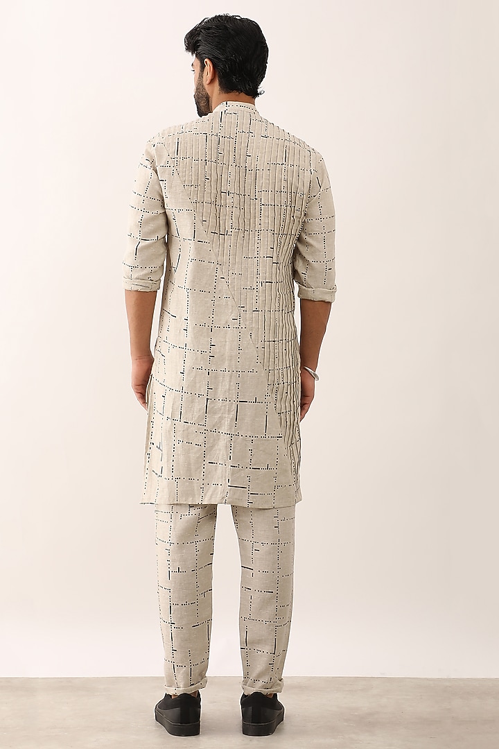 Ivory Linen Printed Kurta Set by Son Of A Noble SNOB Men at Pernia's Pop Up Shop