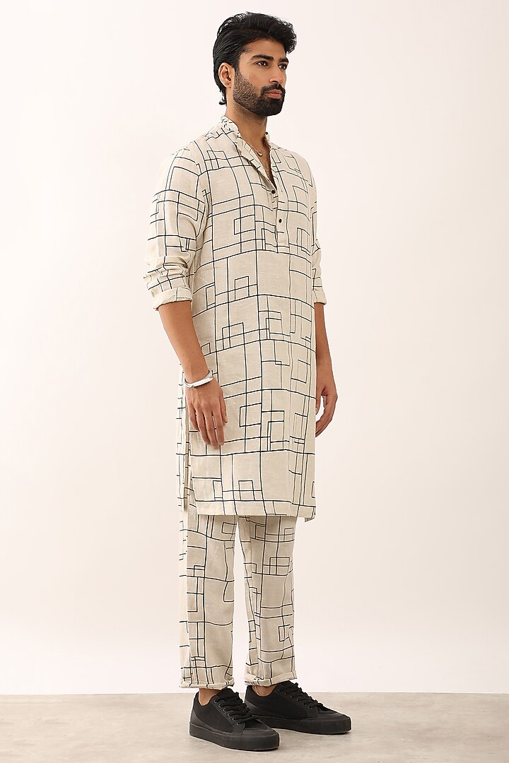 Ivory Linen Printed Kurta Set by Son Of A Noble SNOB Men at Pernia's Pop Up Shop