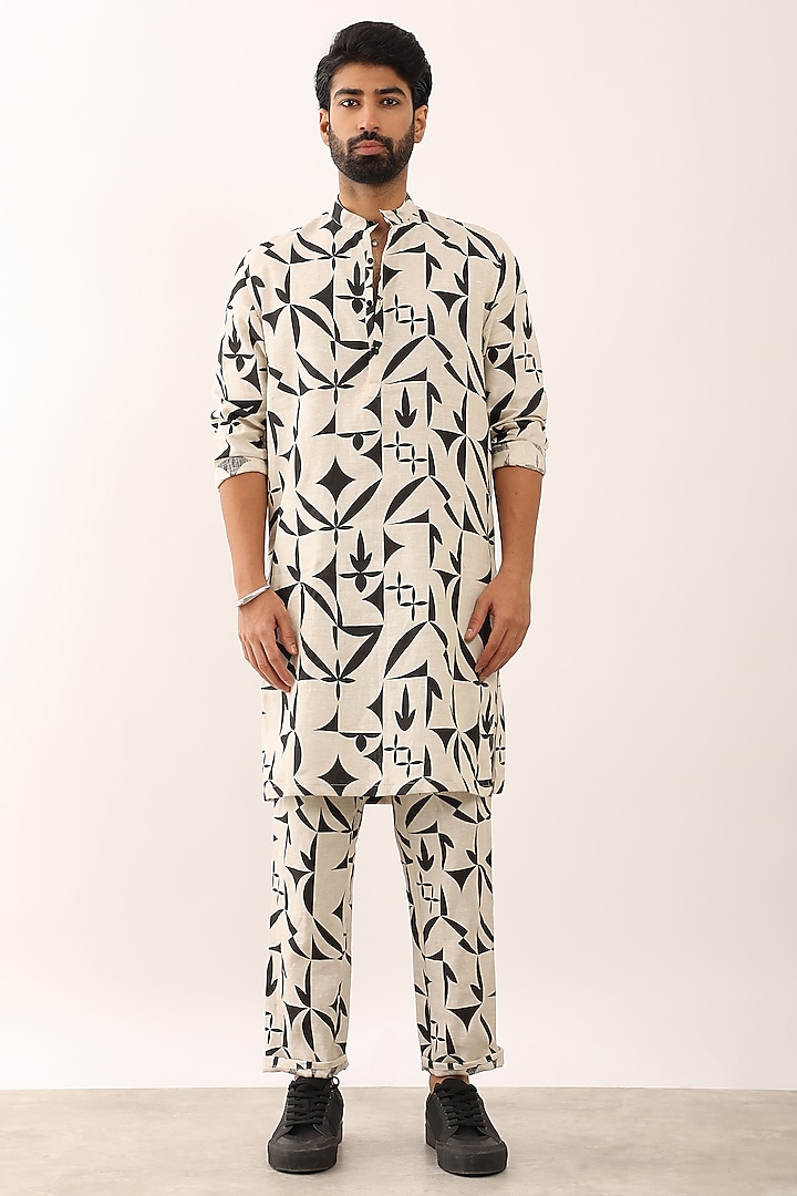 Ivory Linen Printed Kurta Set by Son Of A Noble SNOB Men