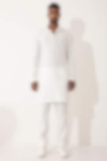 White Linen Kurta Set by Son Of A Noble SNOB Men