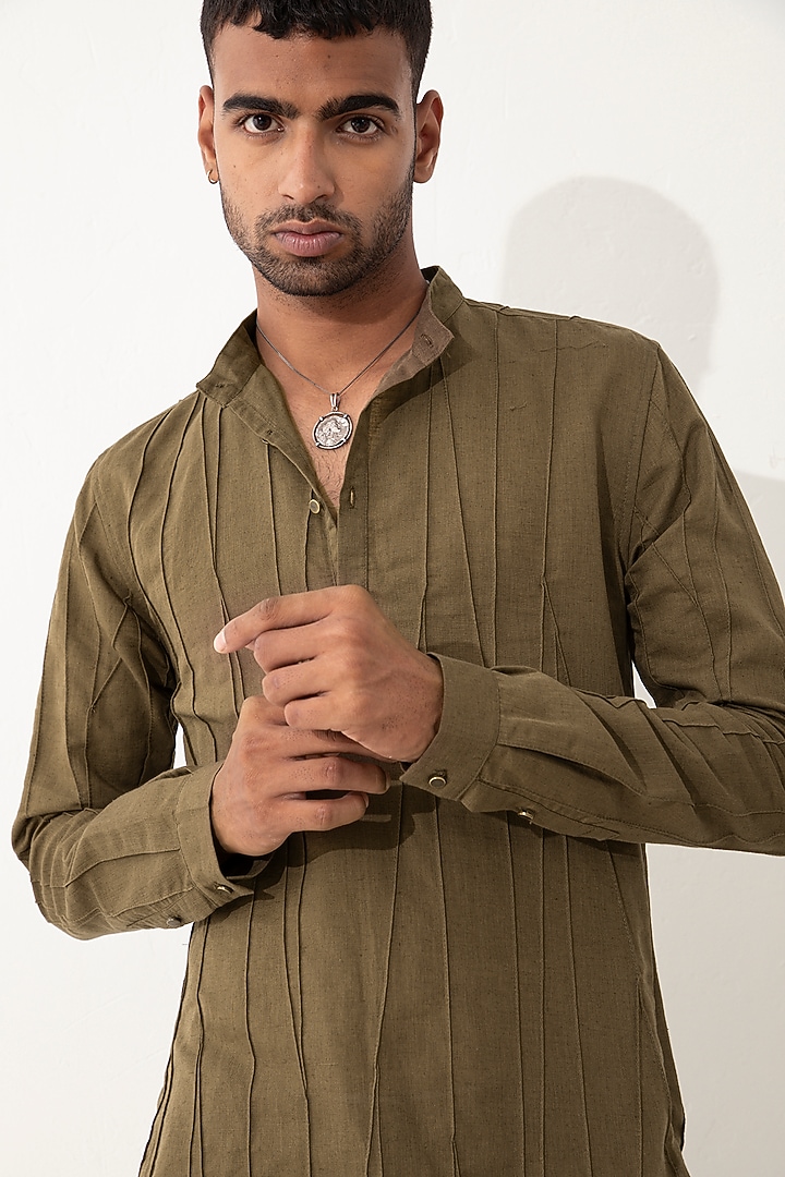 Brown Linen Kurta Set by Son Of A Noble SNOB Men at Pernia's Pop Up Shop