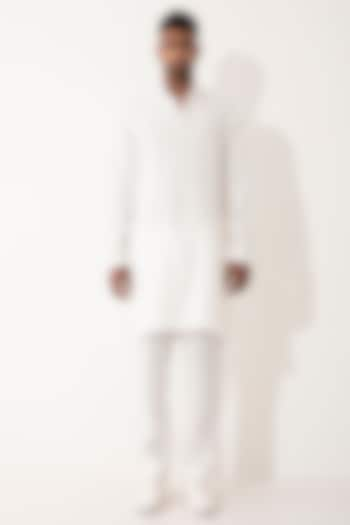 White Linen Kurta Set by Son Of A Noble SNOB Men