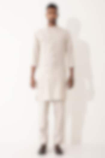 Ivory Linen Kurta Set by Son Of A Noble SNOB Men