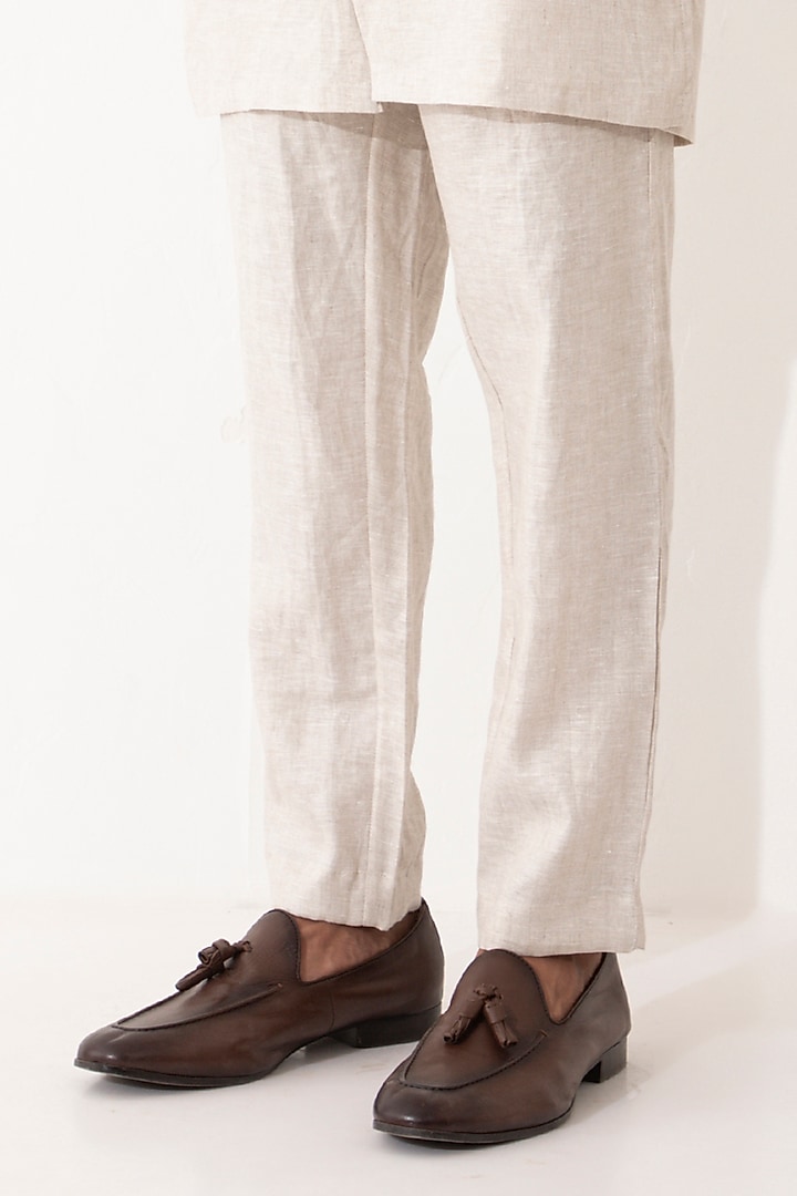 Ivory Linen Kurta Set by Son Of A Noble SNOB Men at Pernia's Pop Up Shop