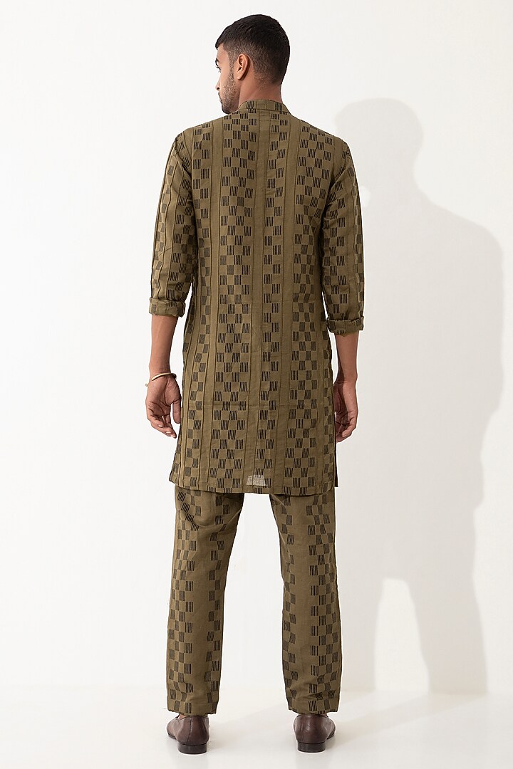 Brown Linen Printed Kurta Set by Son Of A Noble SNOB Men at Pernia's Pop Up Shop