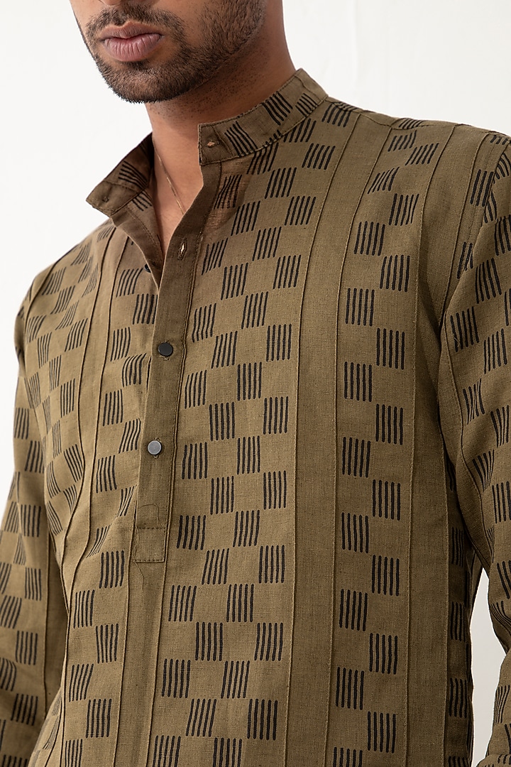 Brown Linen Printed Kurta Set by Son Of A Noble SNOB Men at Pernia's Pop Up Shop