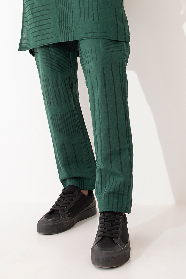 Green Linen Printed Kurta Set by Son Of A Noble SNOB Men at Pernia's Pop Up Shop