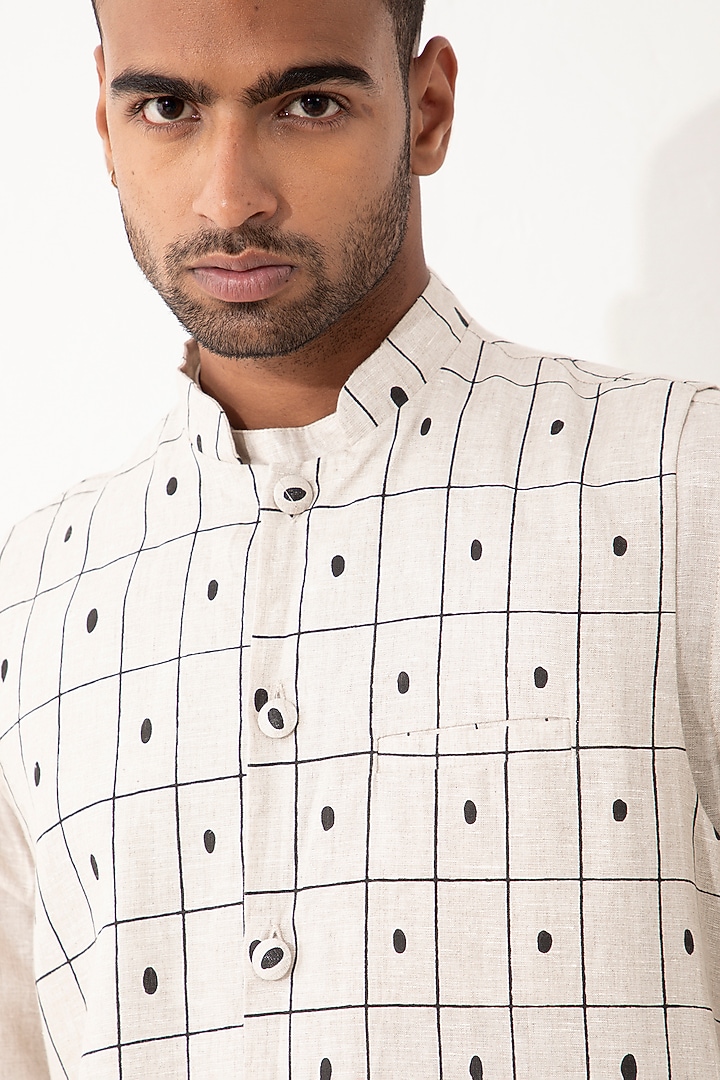 Ivory Linen Printed Bundi Set by Son Of A Noble SNOB Men at Pernia's Pop Up Shop