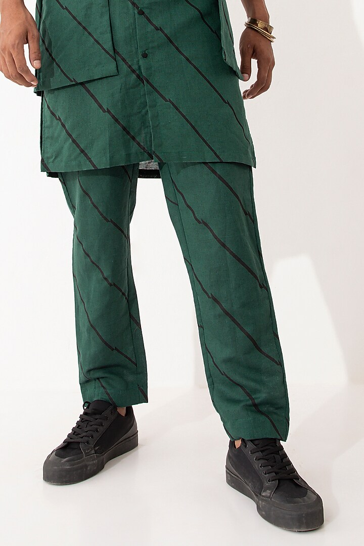 Green Linen Printed Bundi Set by Son Of A Noble SNOB Men at Pernia's Pop Up Shop