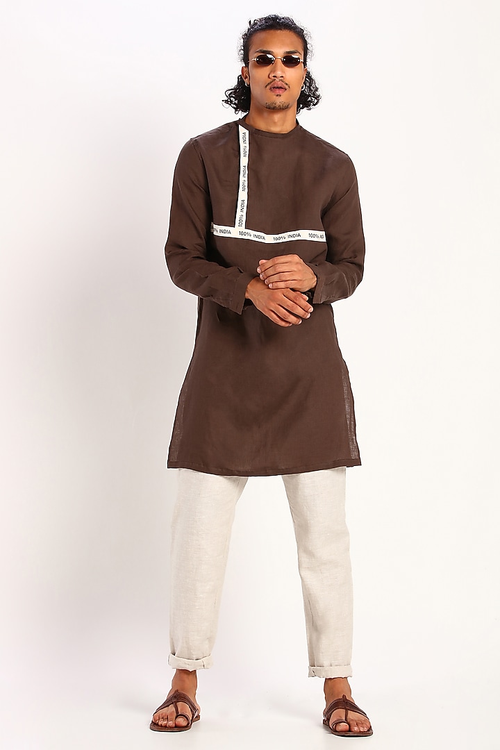 Brown Kurta In Linen by Son Of A Noble SNOB