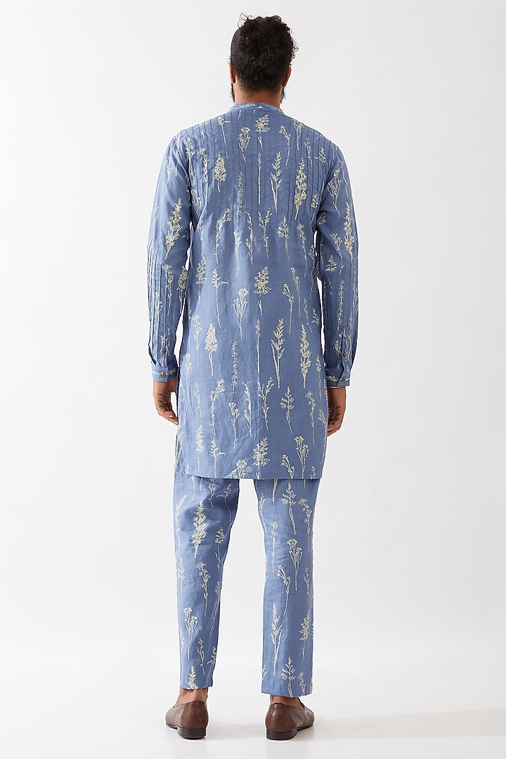 Blue Linen Printed Kurta Set by Son Of A Noble SNOB Men at Pernia's Pop Up Shop