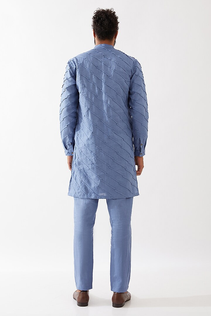 Blue Linen Textured Kurta Set by Son Of A Noble SNOB Men at Pernia's Pop Up Shop