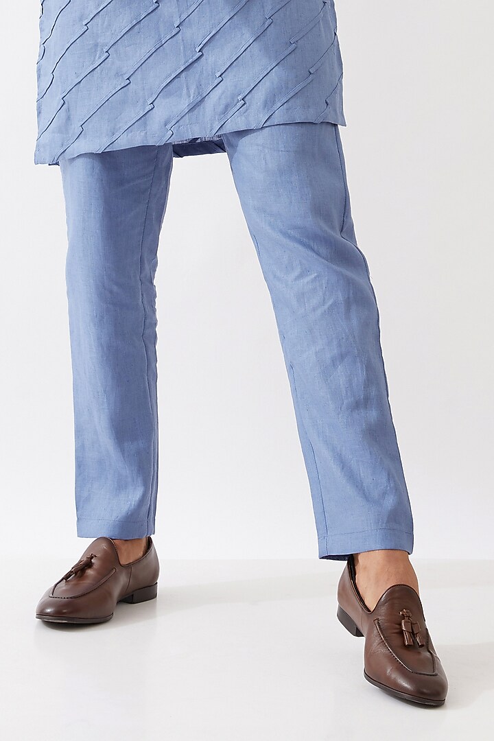Blue Linen Textured Kurta Set by Son Of A Noble SNOB Men at Pernia's Pop Up Shop
