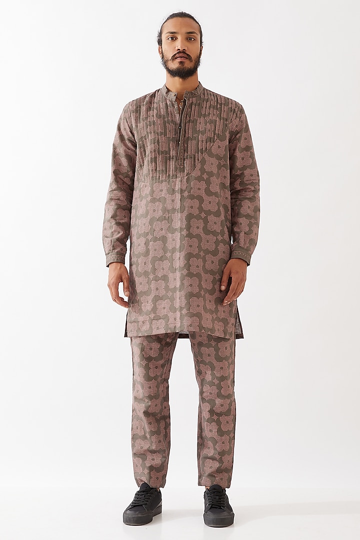 Grey Cotton Linen Printed Kurta Set by Son Of A Noble SNOB Men at Pernia's Pop Up Shop