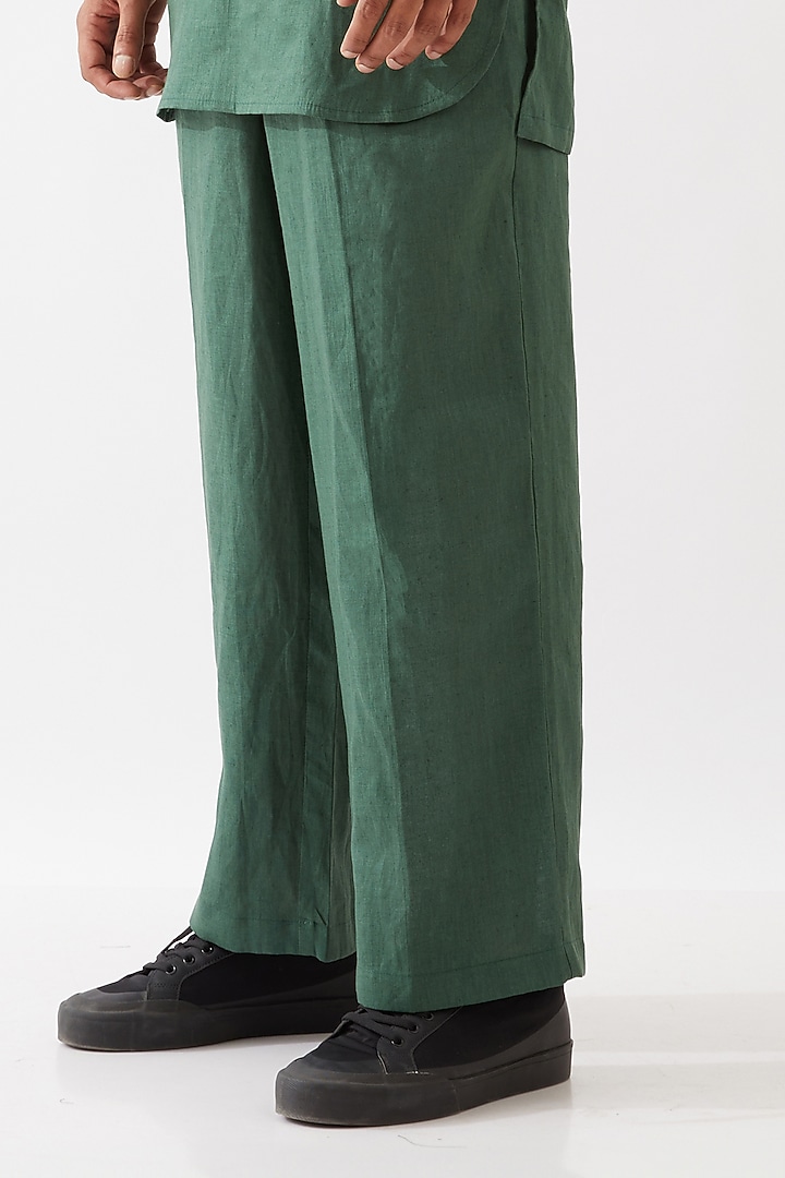 Green Linen Short Kurta Set by Son Of A Noble SNOB Men at Pernia's Pop Up Shop