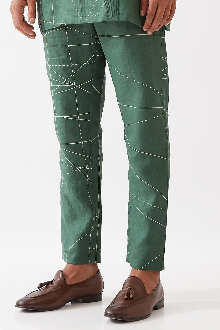 Green Linen Printed Pintucks Kurta Set by Son Of A Noble SNOB Men at Pernia's Pop Up Shop