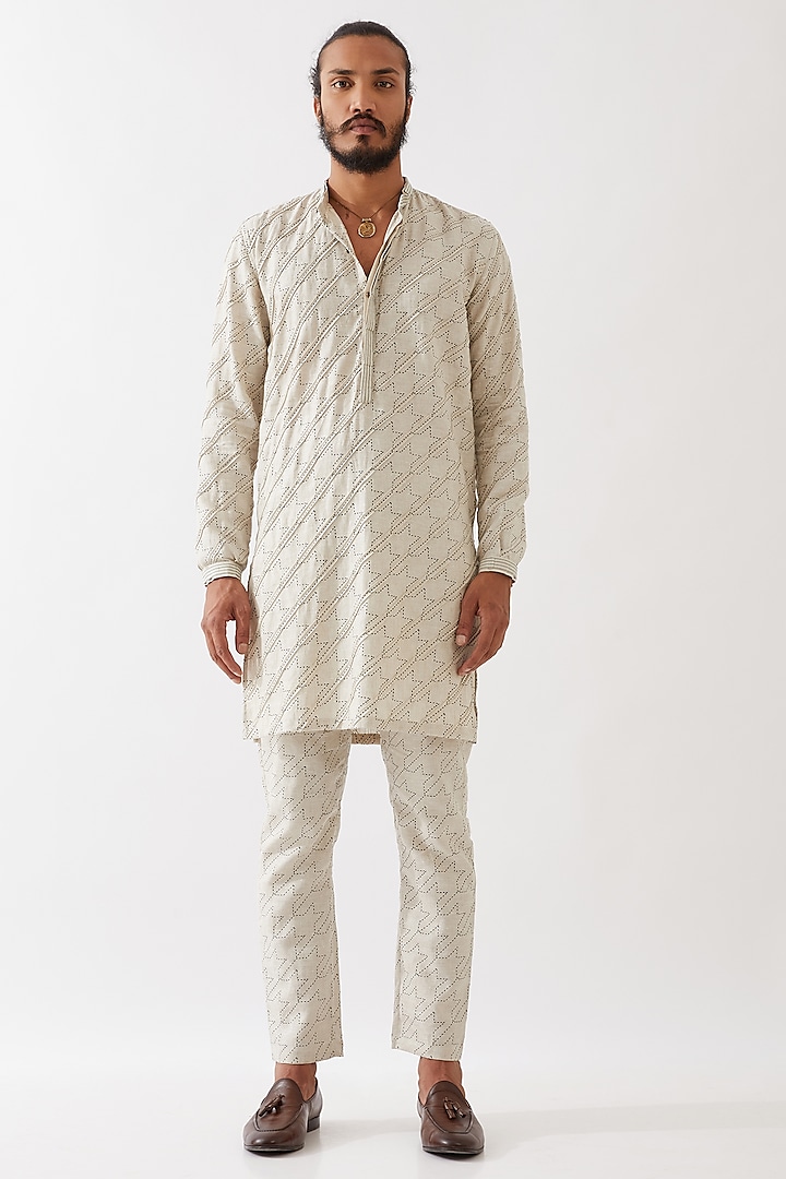 Ivory Linen Printed Textured Kurta Set by Son Of A Noble SNOB Men