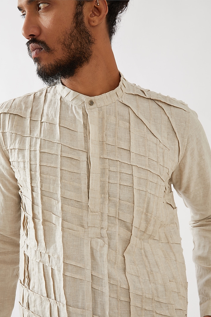 Ivory Linen Pleated Kurta Set by Son Of A Noble SNOB Men at Pernia's Pop Up Shop