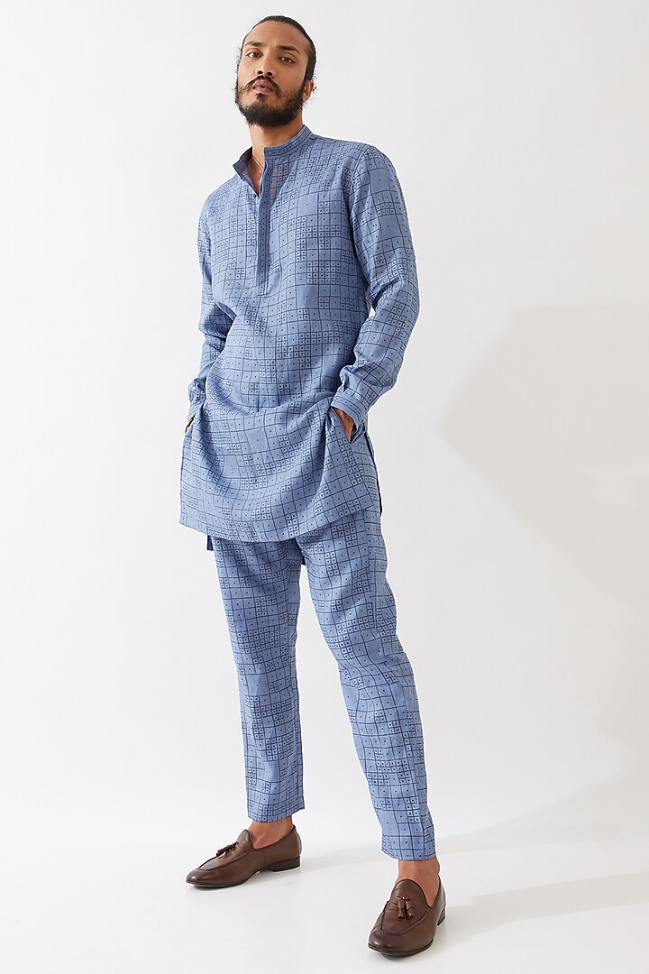 Blue Linen Printed Kurta Set by Son Of A Noble SNOB Men at Pernia's Pop Up Shop