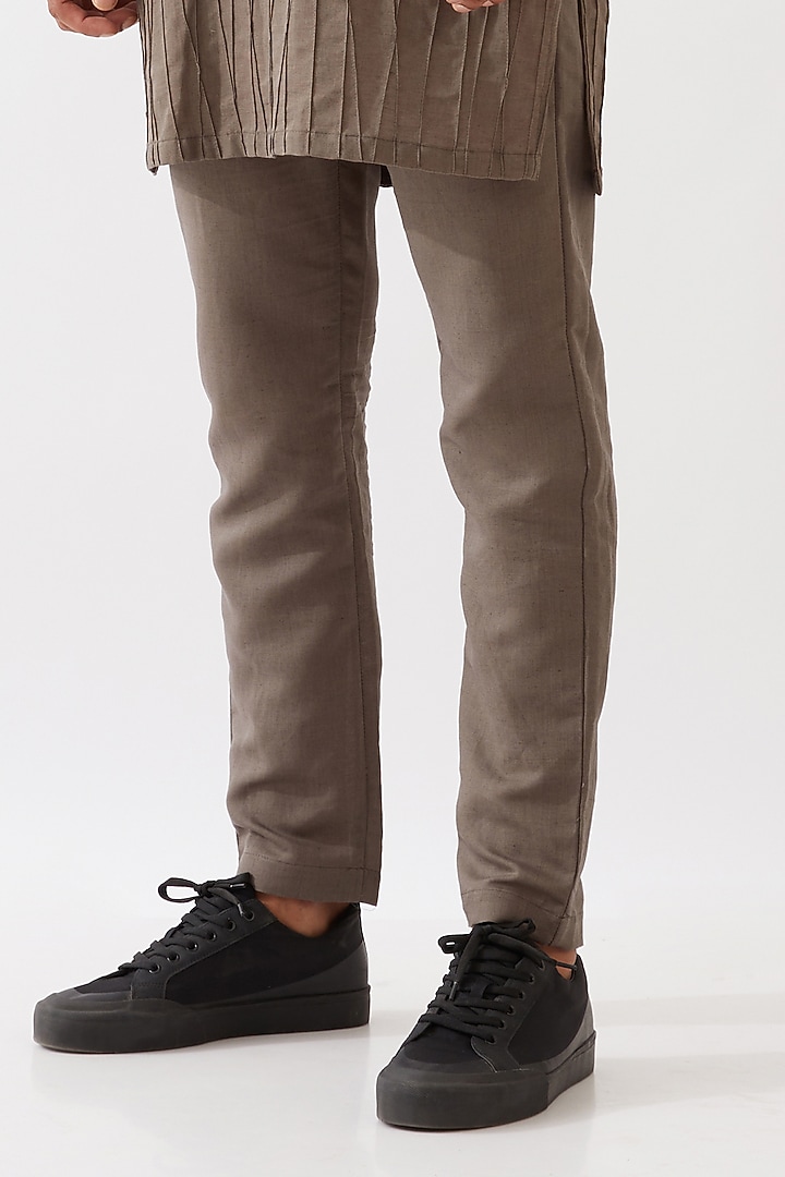 Grey Cotton Linen Pintucks Textured Kurta Set by Son Of A Noble SNOB Men at Pernia's Pop Up Shop
