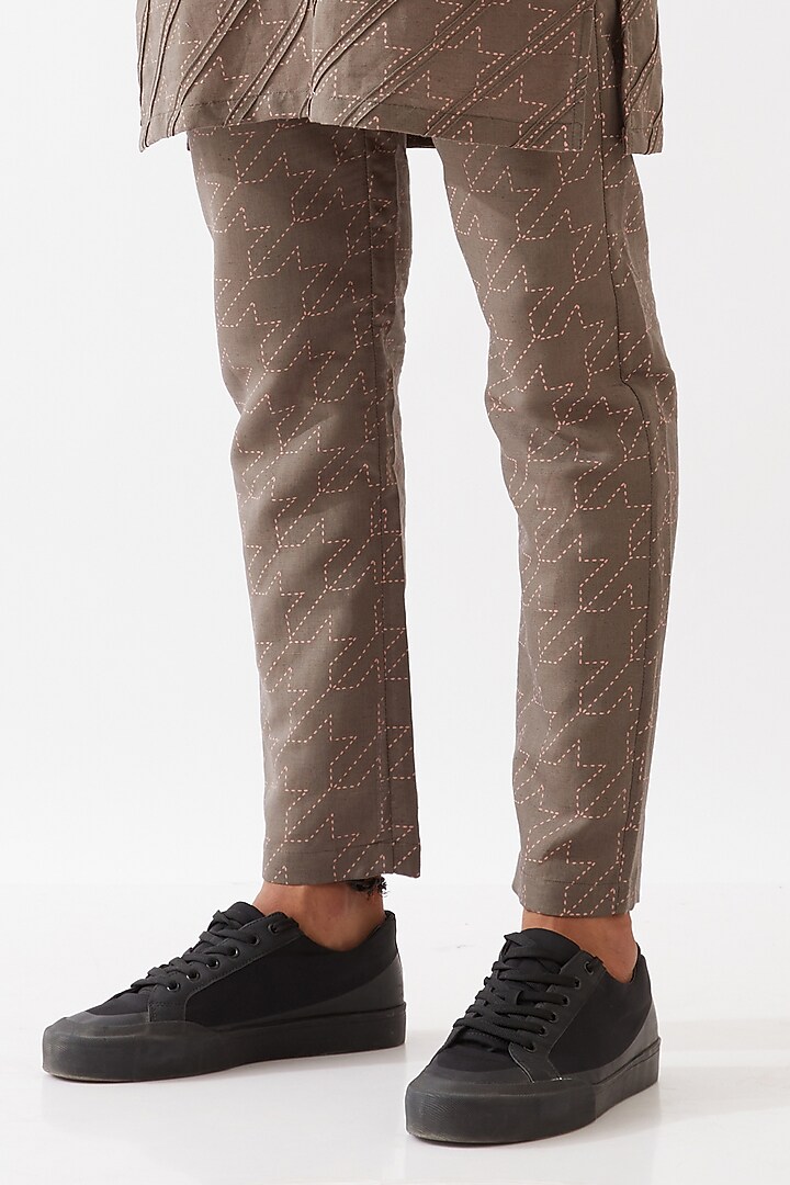 Grey Cotton Linen Printed Textured Kurta Set by Son Of A Noble SNOB Men at Pernia's Pop Up Shop
