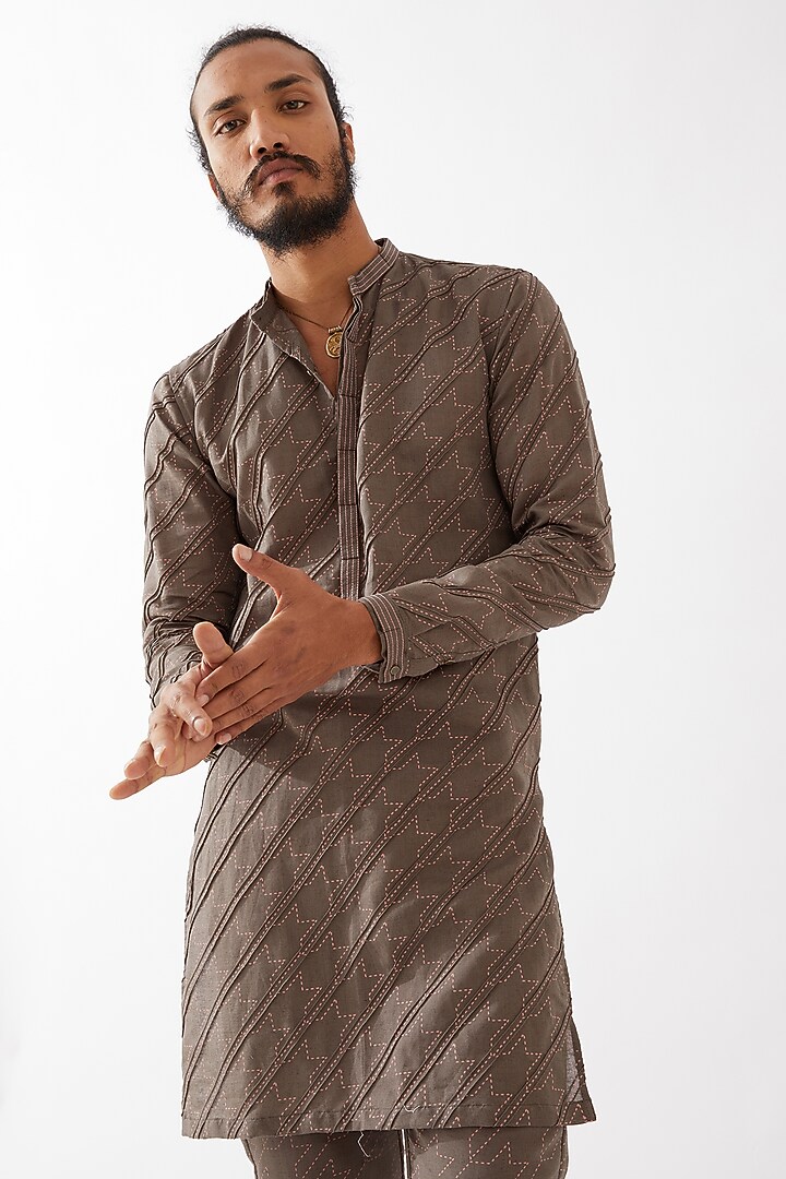 Grey Cotton Linen Printed Textured Kurta Set by Son Of A Noble SNOB Men at Pernia's Pop Up Shop