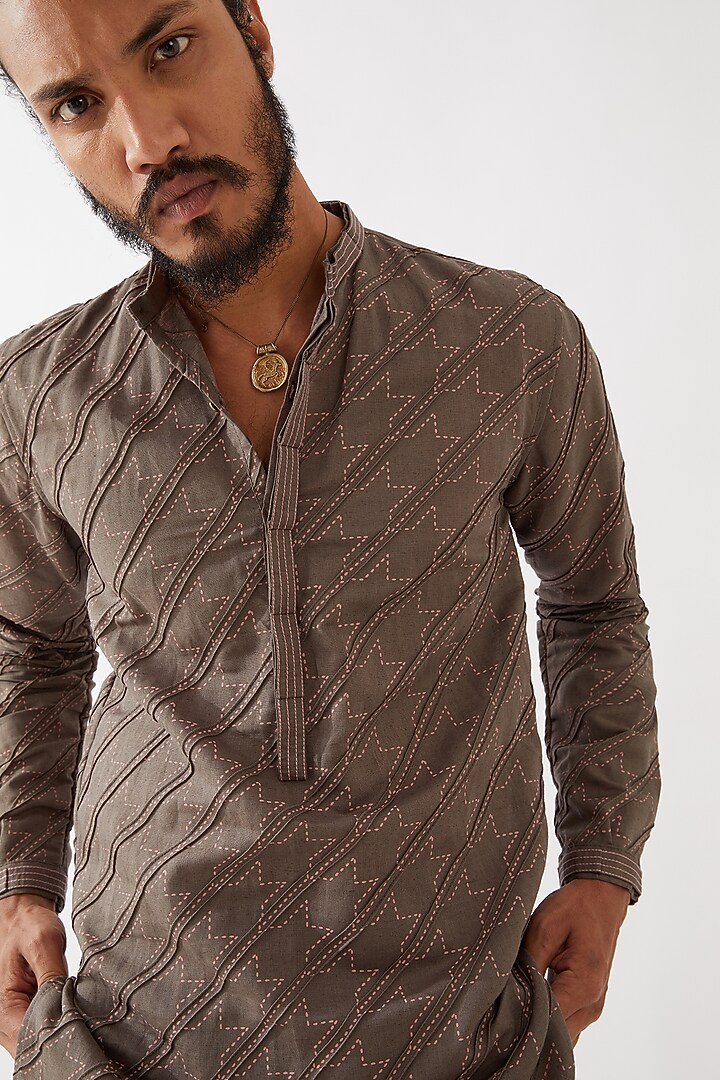 Grey Cotton Linen Printed Textured Kurta Set by Son Of A Noble SNOB Men at Pernia's Pop Up Shop