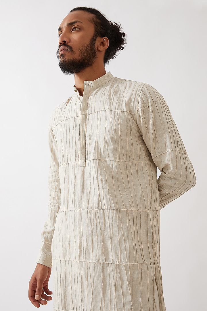 Ivory Linen Pintucks Textured Kurta Set by Son Of A Noble SNOB Men at Pernia's Pop Up Shop