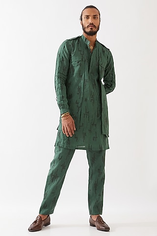 Green Linen Embroidered Indo-Western Jacket Set by Son Of A Noble SNOB Men